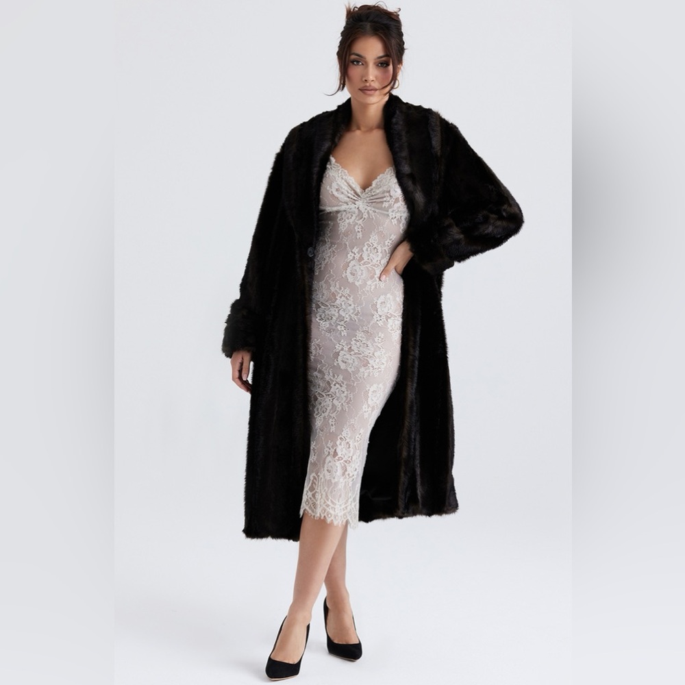 House of CB CALLIE Dark Brown Faux Fur Coat | Size L | Like New